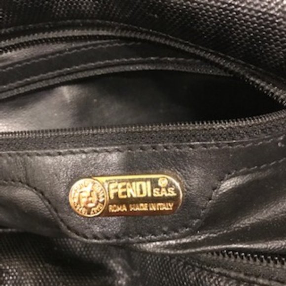 Authentic Black Fendi Handbag With Zip Closure! - Picture 4 of 10